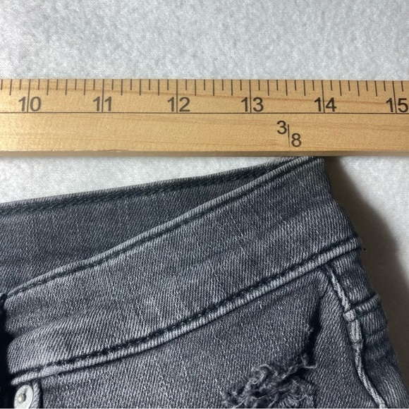 Hudson Los Angeles Gemma Lady Luck Short Midrise Cutoff Jeans Distressed Size 27 - Picture 6 of 10